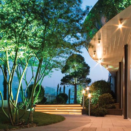 Royal Tower Luxurious Smart Residence كييف المظهر الخارجي الصورة